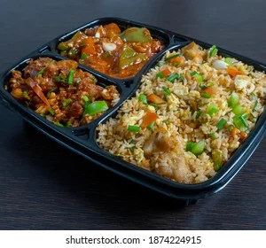 Chinese Combo (Fried Rice/Noodles + Manchurian/Chilli Paneer)